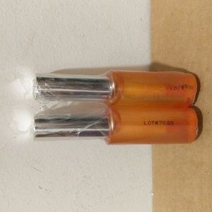 1 Morgen Pillow Lips lip enhancer .27 oz.
